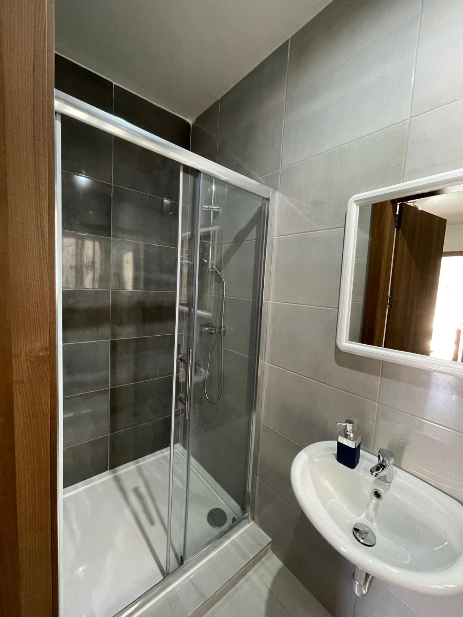 Coral Cove Comfort Room 2 St. Paul's Bay Esterno foto